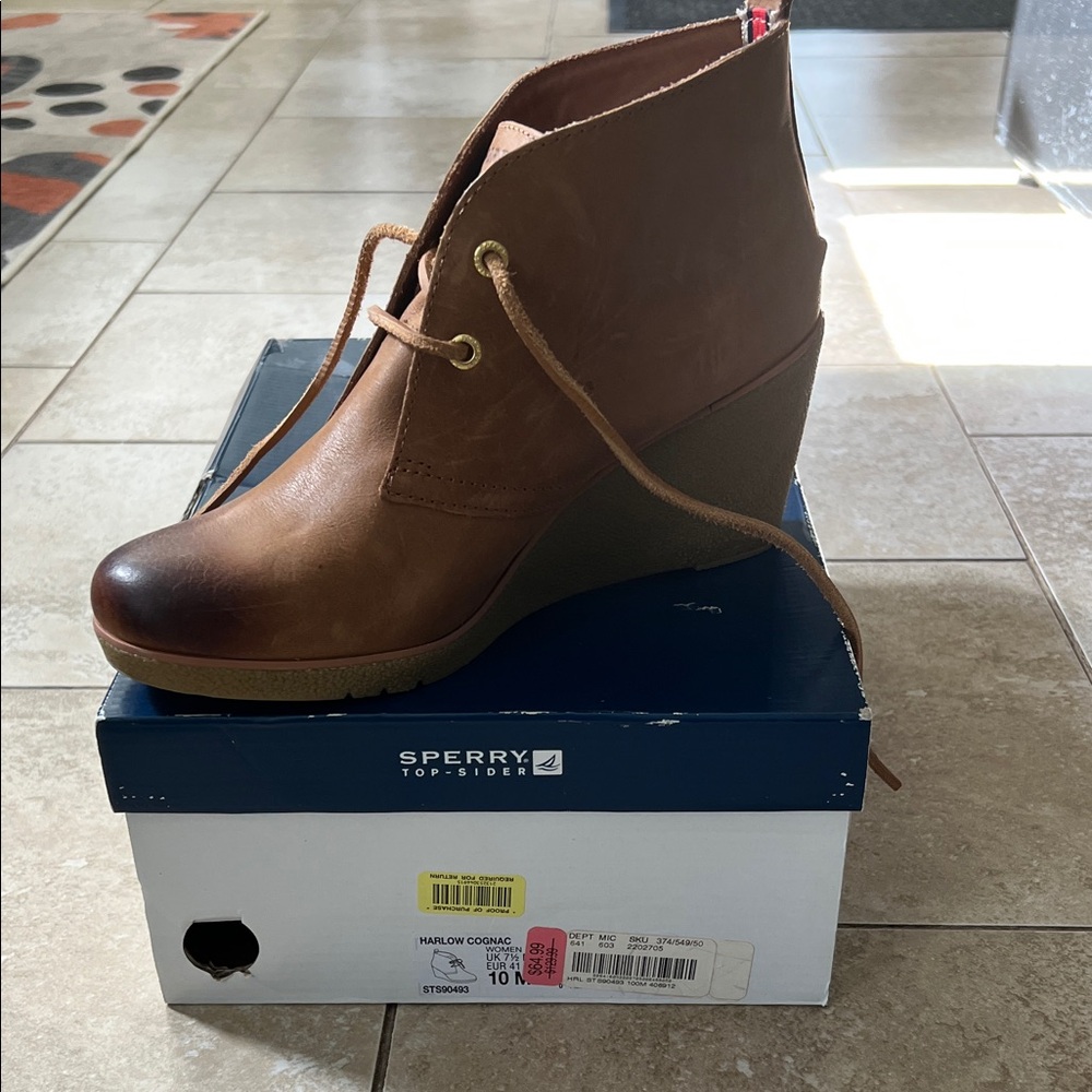 Sperry wedge boot